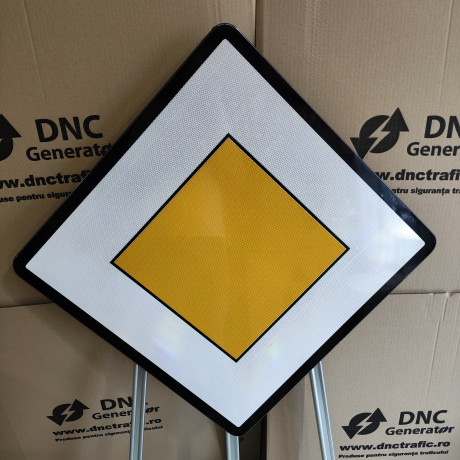 Drum cu prioritate, Indicator rutier | Semn de circulatie