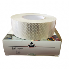 Banda adeziva reflectorizanta tip fagure, alb, 5cm x 30m