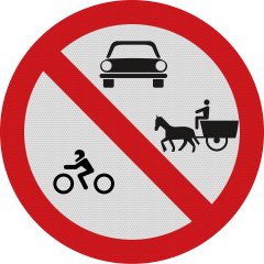 Accesul interzis autovehiculelor si vehiculelor cu tractiune animala, Indicator rutier | Semn de circulatie