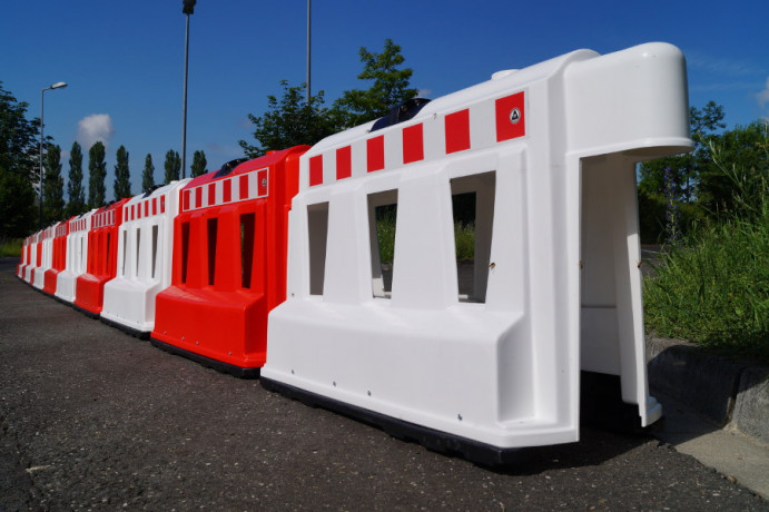 Parapet Lestabil Din Plastic, 20kg, Alb