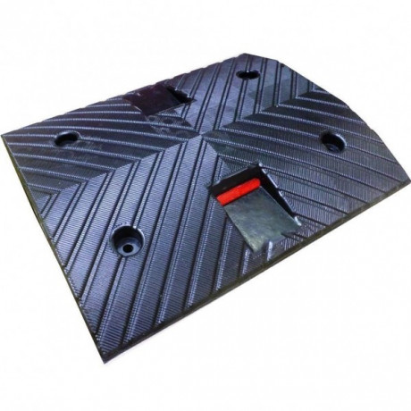 Limitator de viteza din cauciuc cu inaltimea de 5cm cu catadioptrii, culori alternative