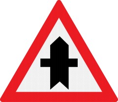 Intersectie cu un drum fara prioritate (A35), Indicator rutier | Semn de circulatie