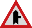 Intersectie cu un drum fara prioritate (A36), Indicator rutier | Semn de circulatie