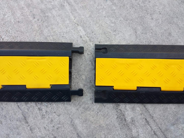 Rampa de protectie pentru cabluri, 2 canale