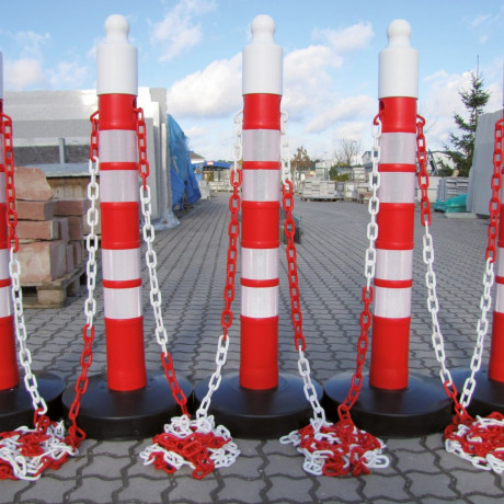 Stalp mobil cu 4 benzi reflectorizante, inaltime 1.20m, baza umpluta cu pietris, greutate 12kg