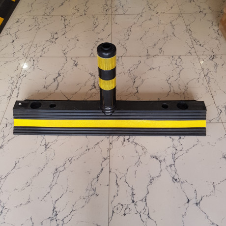 Separator De Sens Cu Stalp Negru Flexibil, Reflectorizante 45cm