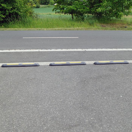 Separatoare Benzi Circulatie, Negru, Benzi Reflectorizante Galbene