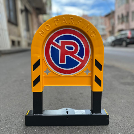 Blocator Parcare Premium, sisteme prindere si lacat inclus