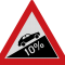 Urcare cu inclinare mare, unghi de 10%, Indicator rutier | Semn de circulatie